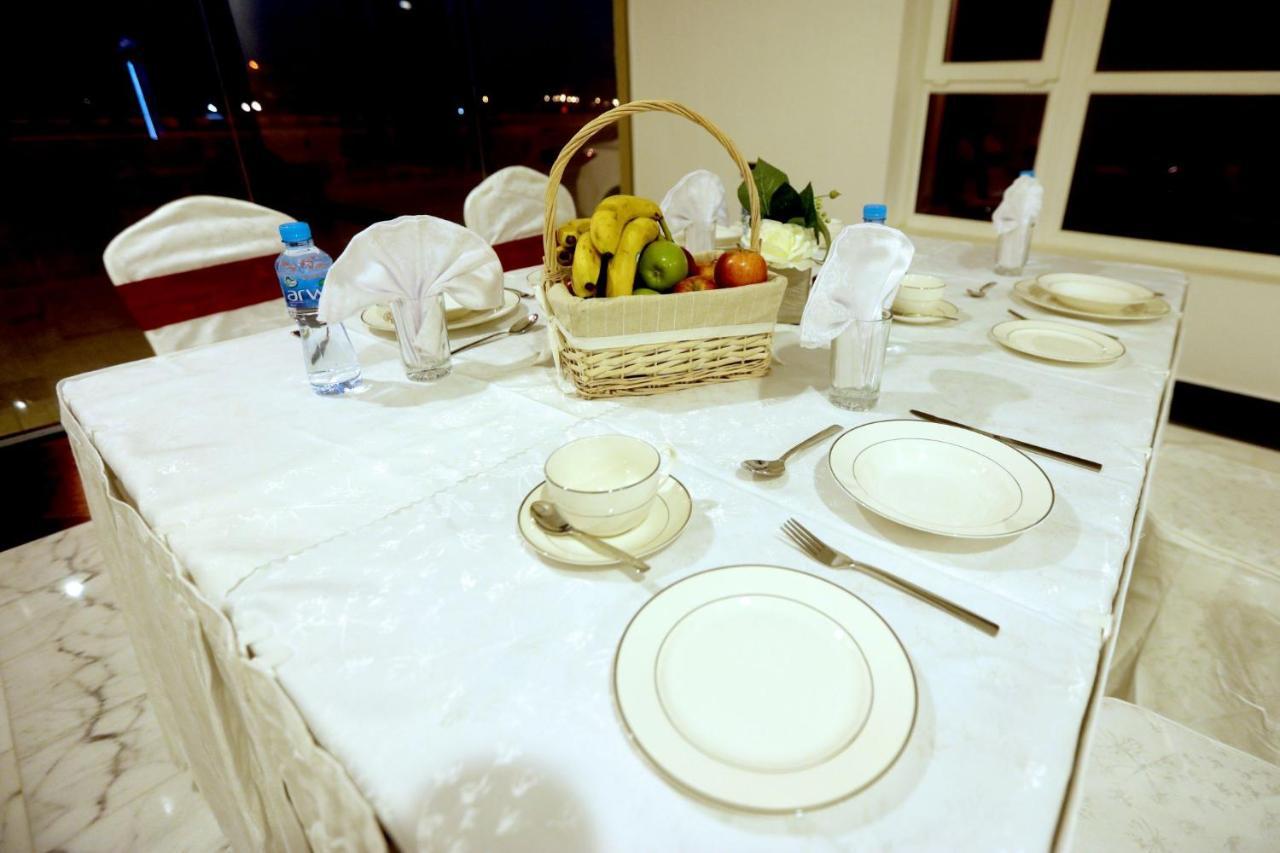Golden Crown Hotel Alseeb Muscat ภายนอก รูปภาพ