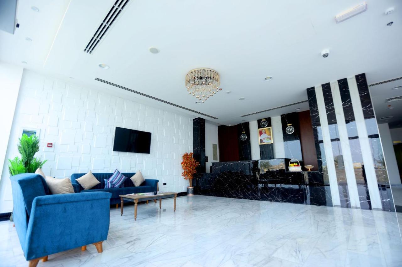 Golden Crown Hotel Alseeb Muscat ภายนอก รูปภาพ